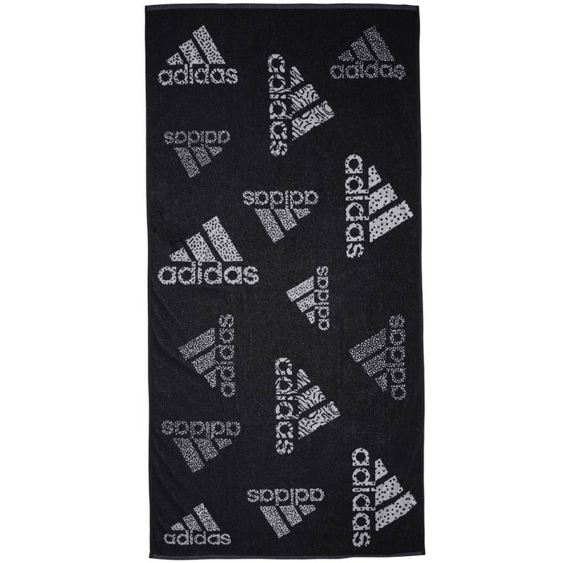 Adidas HS2056 sports towel in black and white, perfect for beach, pool, or gym use with a stylish logo design.