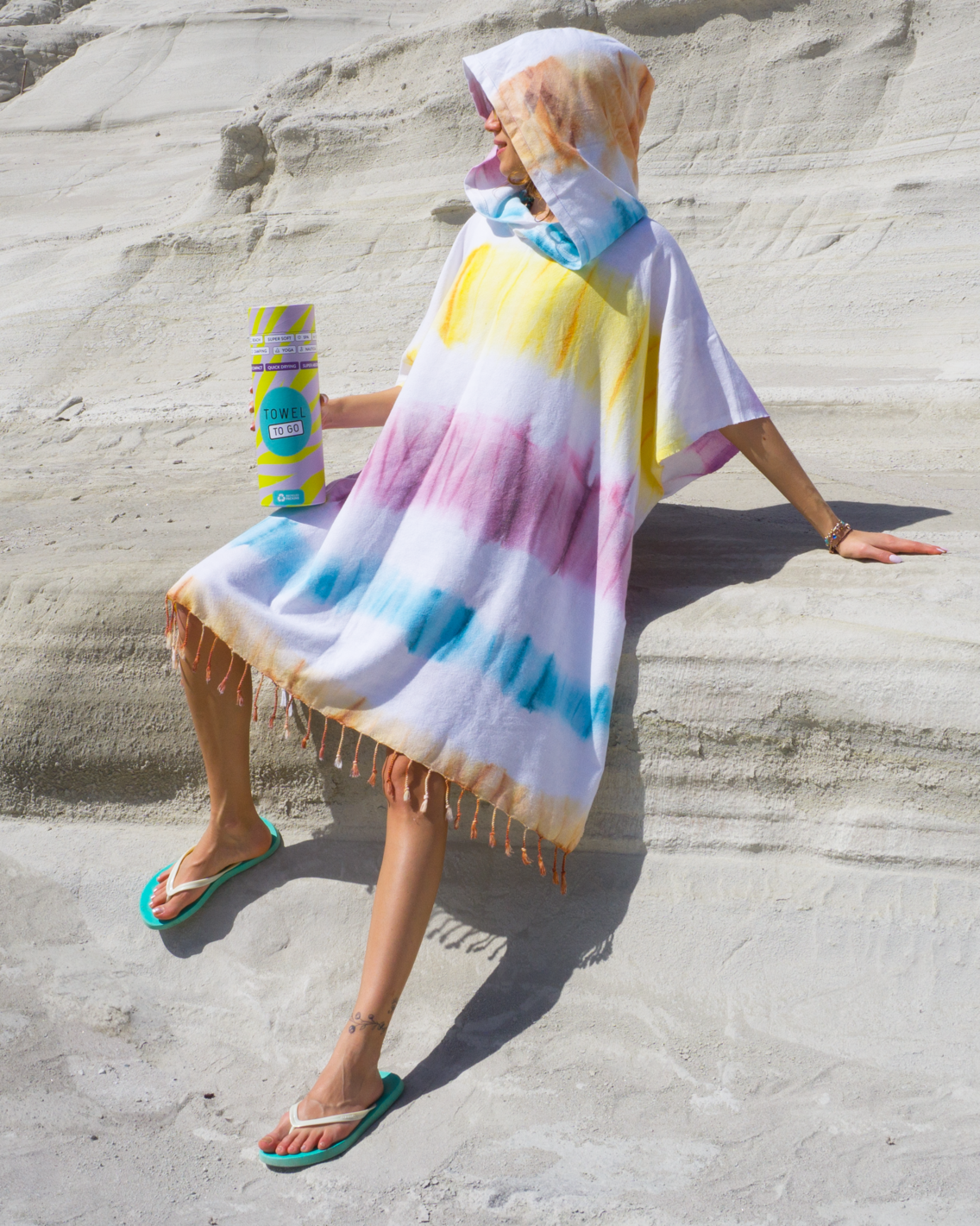 Poncho de playa con capucha Tie Dye y caja de regalo reciclada - Morado y azul | Ecológico y vibrante