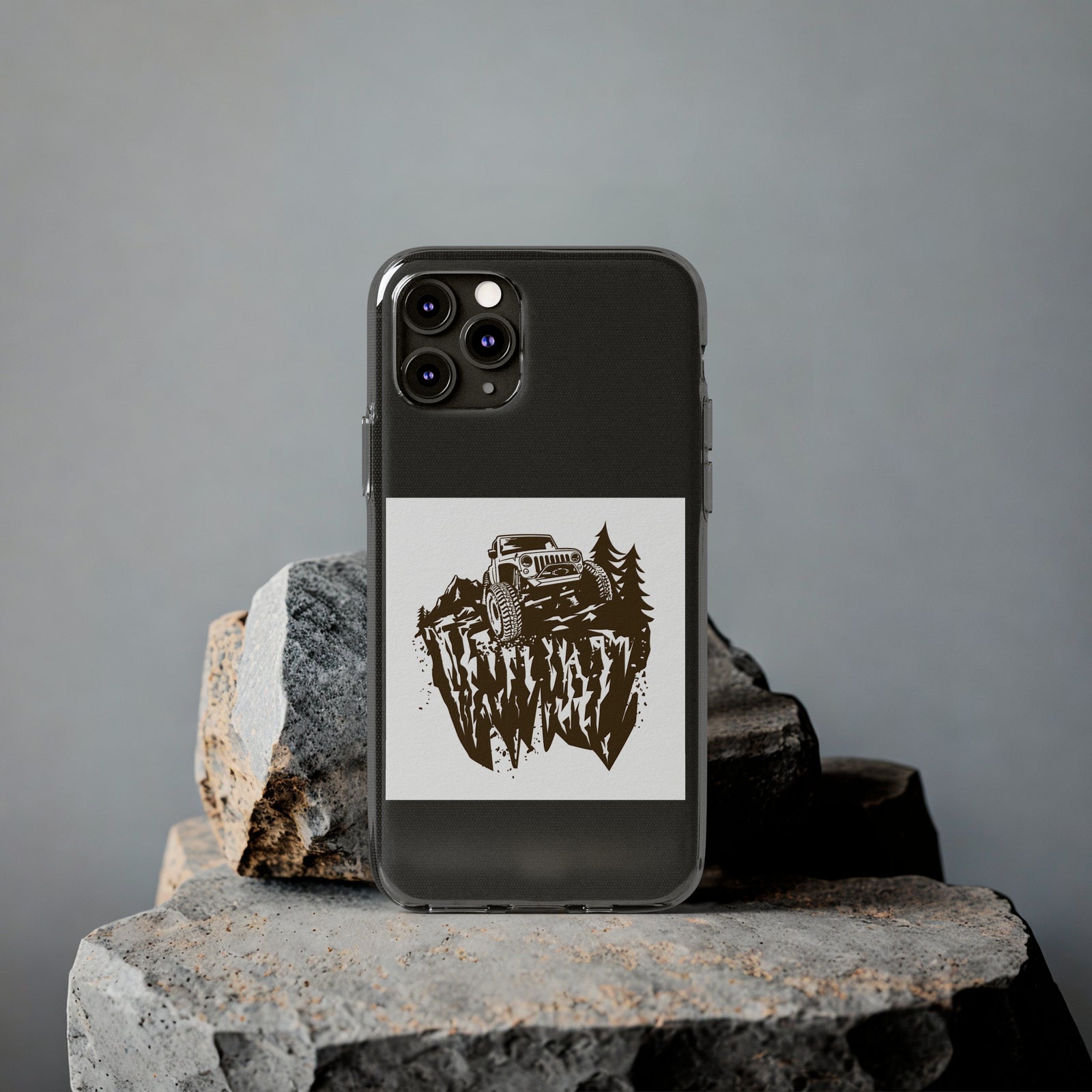 Jeep-themed phone case in TPU, showcasing outdoor adventure design on rocks, perfect for camping enthusiasts.