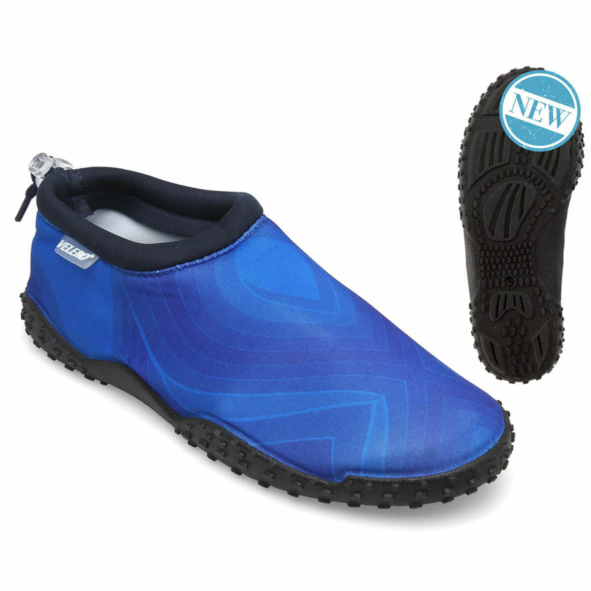 Children's blue socks perfect for outdoor adventures and camping. Ideal for summer fun at revlando.com.