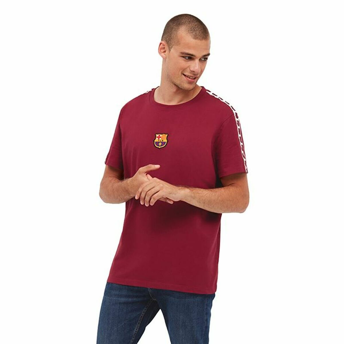 Men's short-sleeved F.C. Barcelona brown football shirt for outdoor adventures, 100% cotton, available on revlando.com.