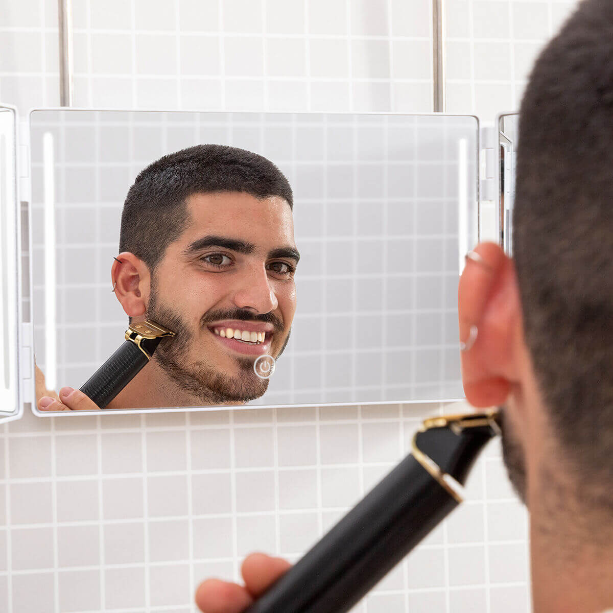 Bathroom Mirror with LED Light and 360º Vision SelfKut InnovaGoods-0