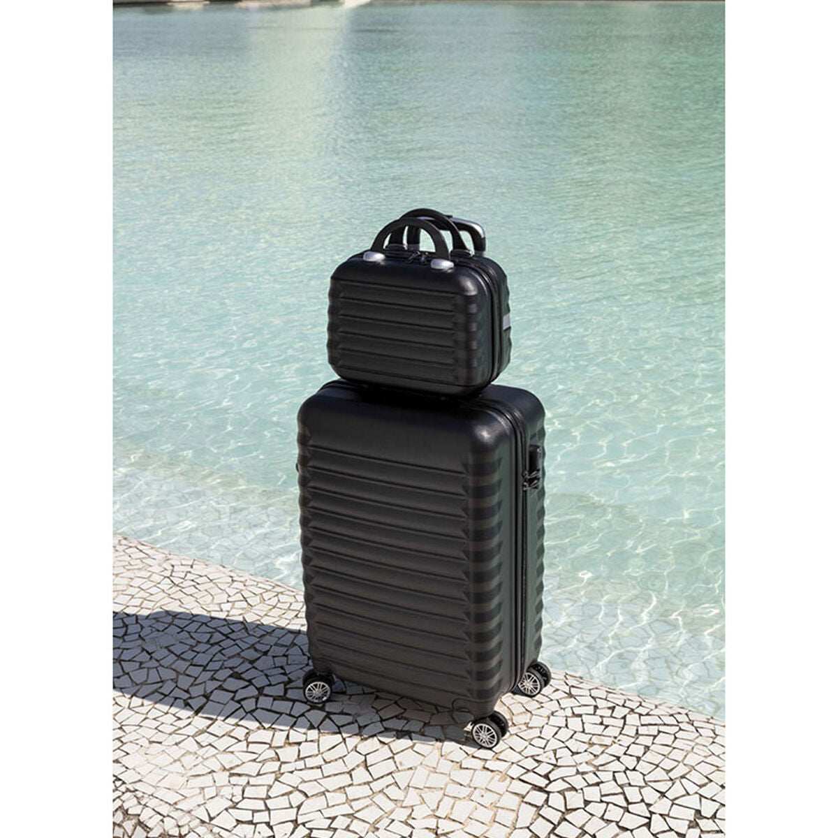 Set of suitcases Numada Upfly Black (3 Pieces)-9