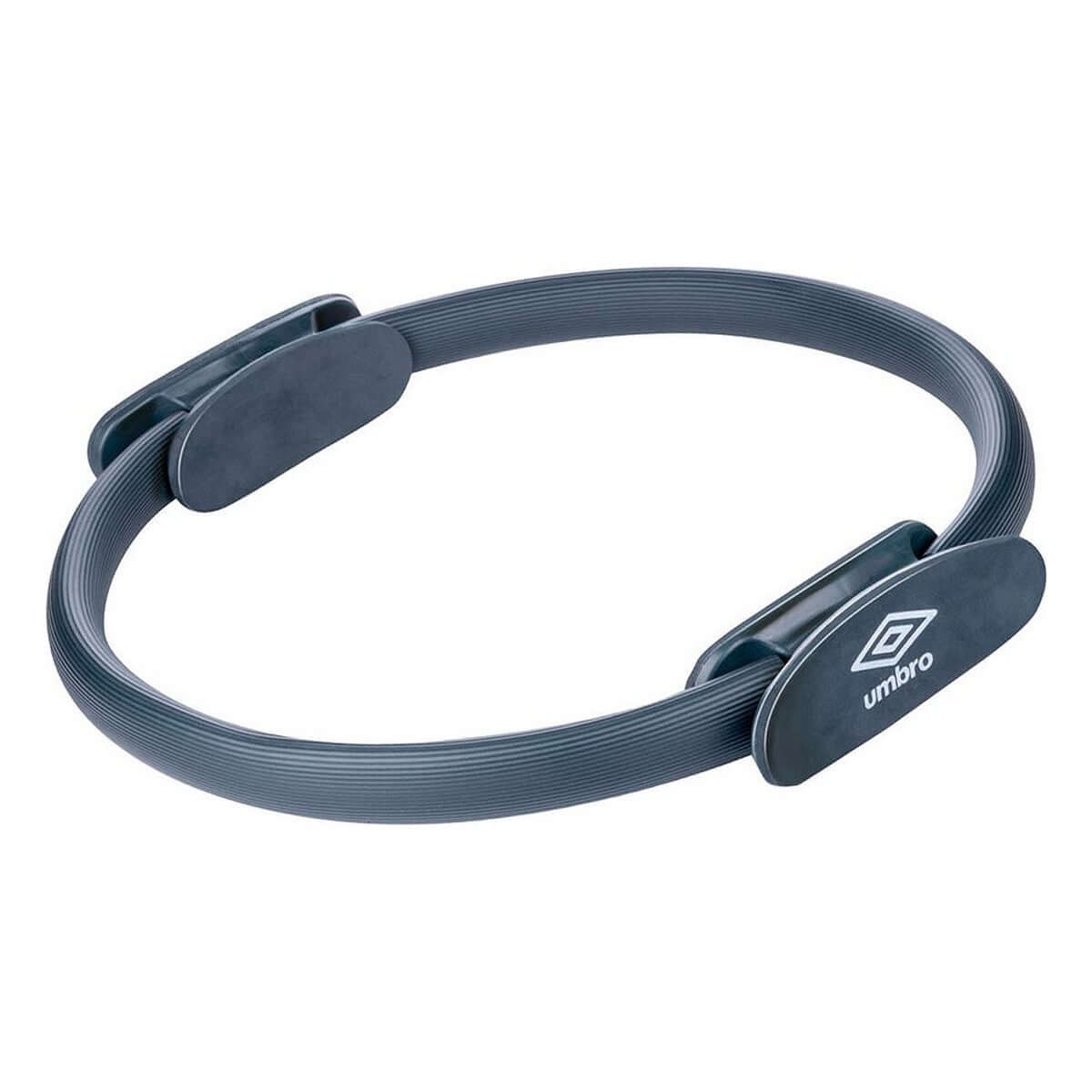 Blue Pilates ring Umbro Ø 39 cm, perfect for outdoor workouts and camping adventures. Available at revlando.com.